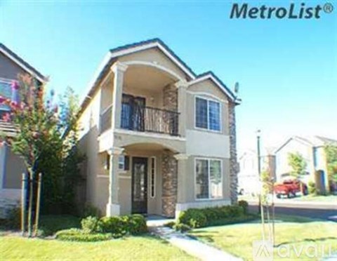 3096 Scarlet Oak Dr 4 Beds Apartment for Rent