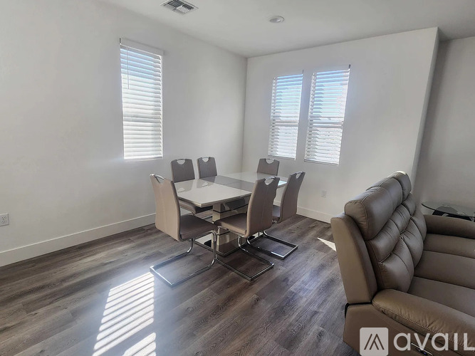 5301 East Commerce Way 2 Beds Condo for Rent - Photo gallery 2