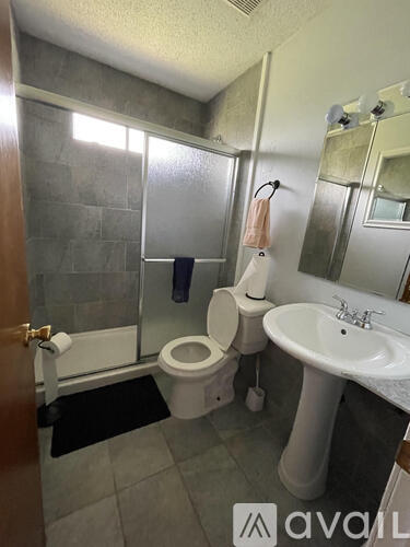 12601 Patterson Road 2 Beds Single Family Home for Rent - Photo gallery 3