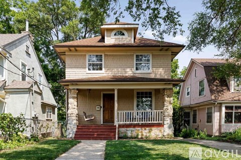 4009 Locust St 3 Beds Apartment for Rent