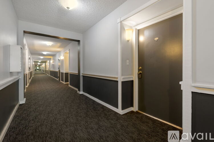 3111 Oakland Shores Dr 1 Apartment for Rent - Photo gallery 4