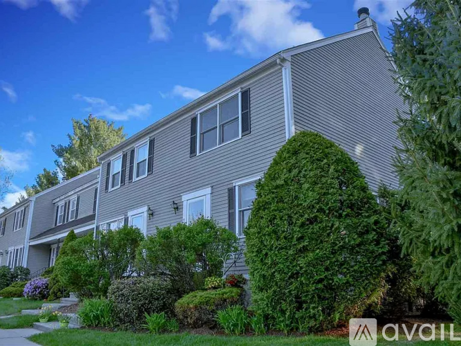 52 Cadogan Way 3 Beds Townhouse for Rent - Photo gallery 1