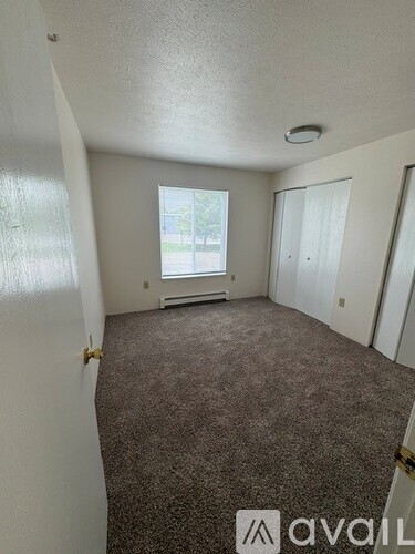 411 Raleigh Ct 2 Beds Apartment for Rent - Photo gallery 5