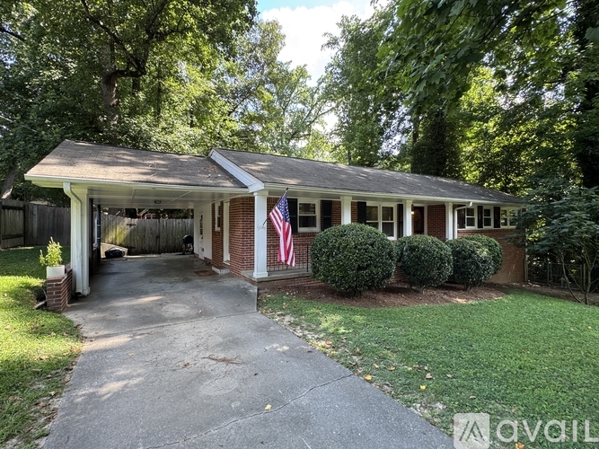 2571 Warwick Cir NE 3 Beds Single Family Home for Rent - Photo gallery 1