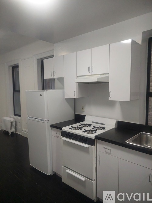 East Village 3 Beds Apartment for Rent - Photo gallery 4