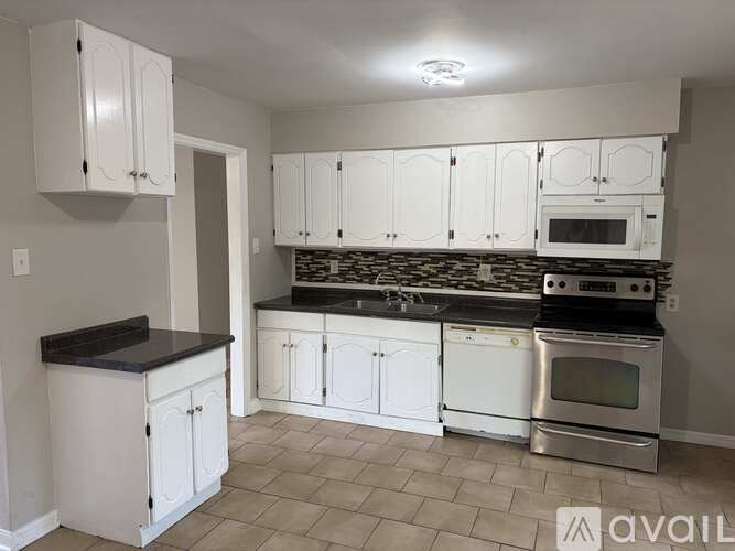 7640 Portland Dr 3 Beds Single Family Home for Rent - Photo gallery 5