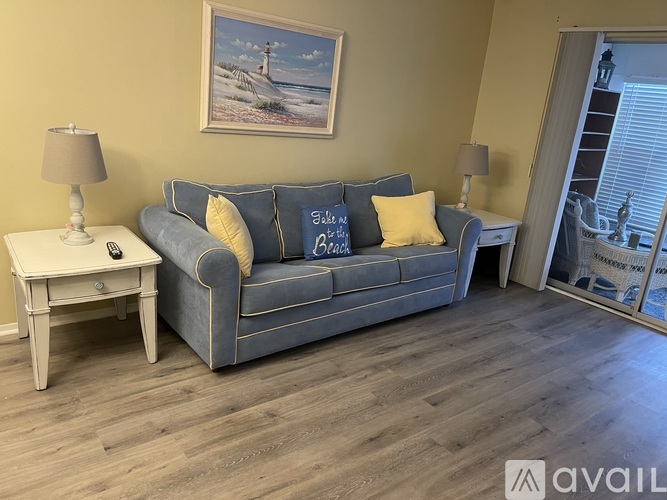 3693 Lake Bayshore Drive 1 Condo for Rent - Photo gallery 3