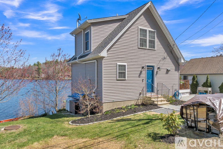 864 South Road 1 Single Family Home for Rent - Photo gallery 2
