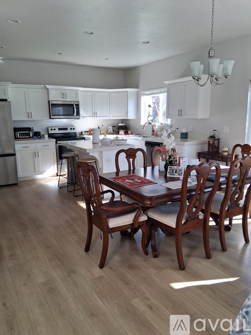 218 North 590 East (private Bedroom) 1 Single Family Home for Rent - Photo gallery 3