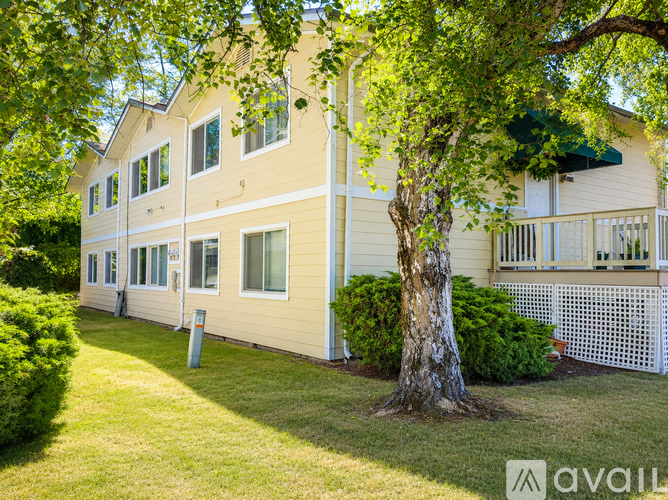 9200 Densmore Ave N 3 Beds Townhouse for Rent - Photo gallery 1