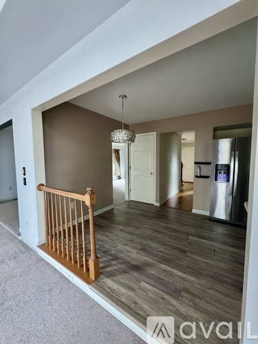 1825 Latimer Drive 5 Beds Single Family Home for Rent - Photo gallery 2