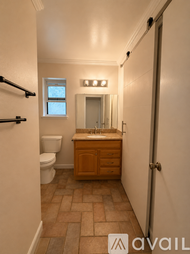 610 Gilbert Avenue 2 Beds Condo for Rent - Photo gallery 3