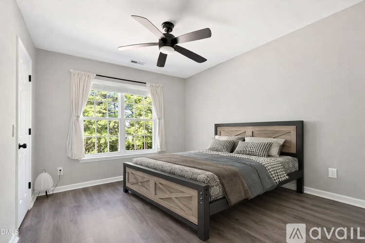 37 Red Ln 3 Beds Apartment for Rent - Photo gallery 1