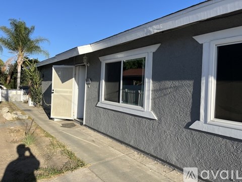 5917 Everett Avenue 2 Beds Apartment for Rent