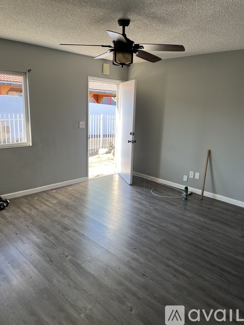 5917 Everett Avenue 2 Beds Single Family Home for Rent - Photo gallery 2
