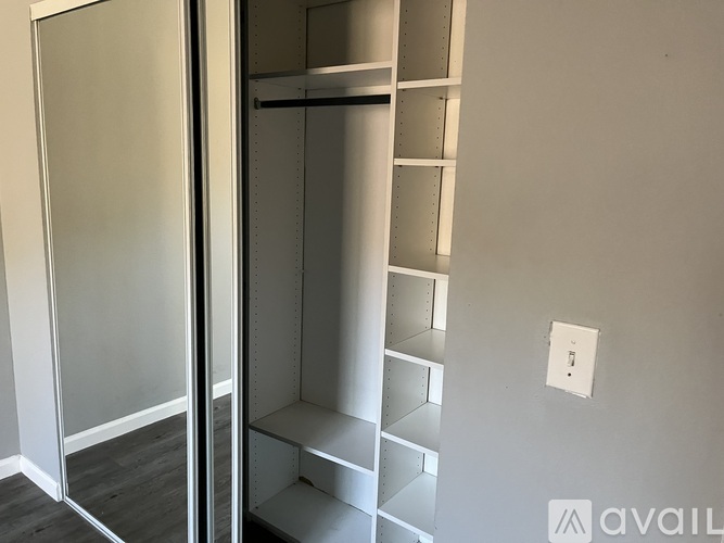 5917 Everett Avenue 2 Beds Single Family Home for Rent - Photo gallery 5