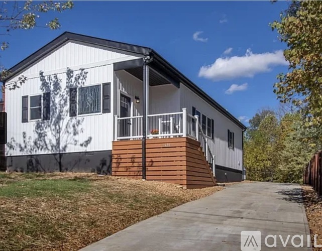 1491 East State Street 3 Beds Single Family Home for Rent - Photo gallery 1