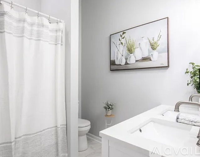 1491 East State Street 3 Beds Single Family Home for Rent - Photo gallery 4