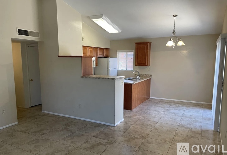 34 West Concorda Drive 3 Beds Condo for Rent - Photo gallery 3