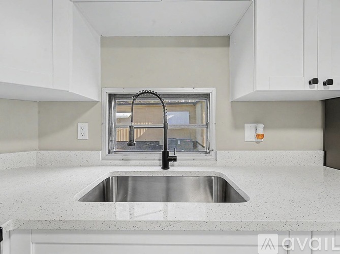 5053 Dunedin Street 2 Beds Single Family Home for Rent - Photo gallery 4