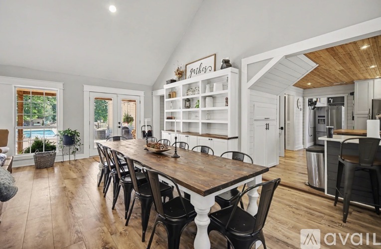 5226 Old Plank Road 6 Beds Single Family Home for Rent - Photo gallery 4