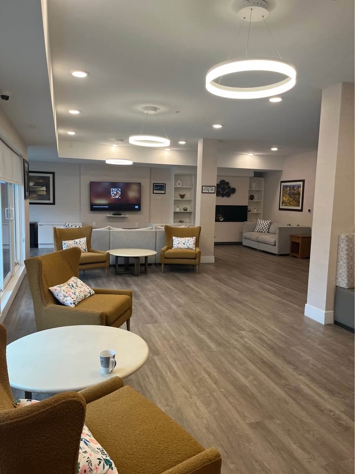 175 Millbrook Avenue Studio Apartment for Rent - Photo gallery 3