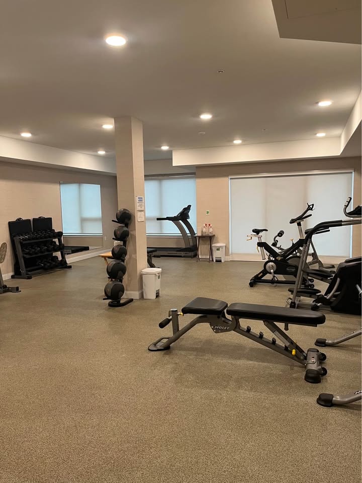 175 Millbrook Avenue Studio Apartment for Rent - Photo gallery 2