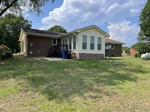 384 E Wimberly Street 3 Beds Apartment for Rent