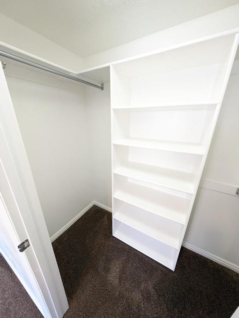 1907 S Columbia Ln 2 Beds Apartment for Rent