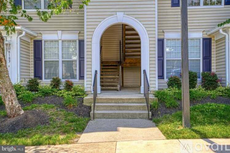 8185 Halley Ct 2 Beds Condo for Rent - Photo gallery 3