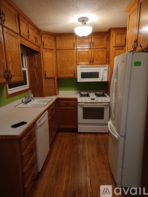 10816 Dahlia St NW 4 Beds Single Family Home for Rent - Photo gallery 1