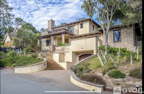3 Dolores Street 4 Beds Apartment for Rent