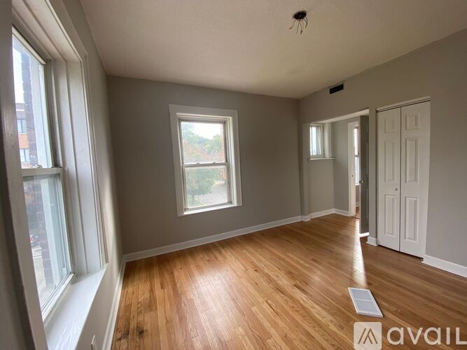 4626 W Lawrence Ave 3 Beds Apartment for Rent - Photo gallery 2