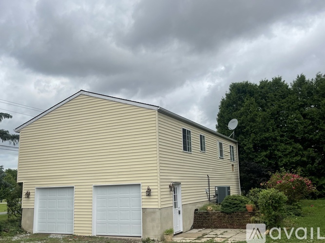 283 Leib Rd 3 Beds Single Family Home for Rent - Photo gallery 2