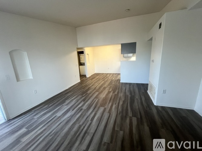 3318 N Decatur Blvd 2 Beds Condo for Rent - Photo gallery 2