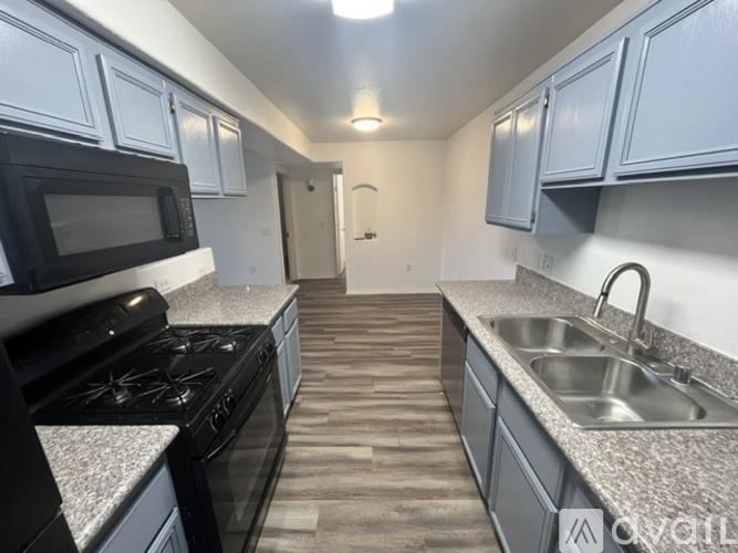 3318 N Decatur Blvd 2 Beds Condo for Rent - Photo gallery 5