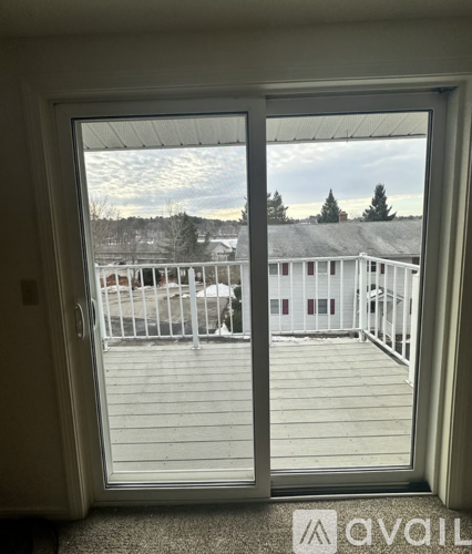 816 State St 2 Beds Apartment for Rent - Photo gallery 4