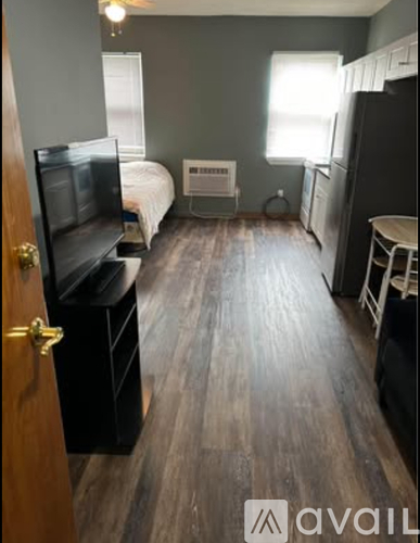 39 Harold Road 1 Single Family Home for Rent - Photo gallery 4