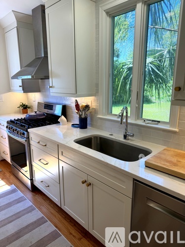 26 Nicholson Street 3 Beds Single Family Home for Rent - Photo gallery 4