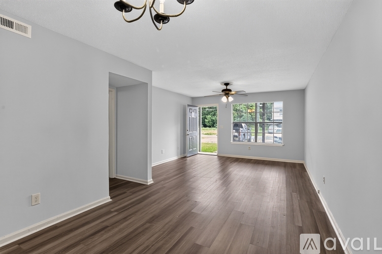 621 E 33rd St 2 Beds Apartment for Rent - Photo gallery 4