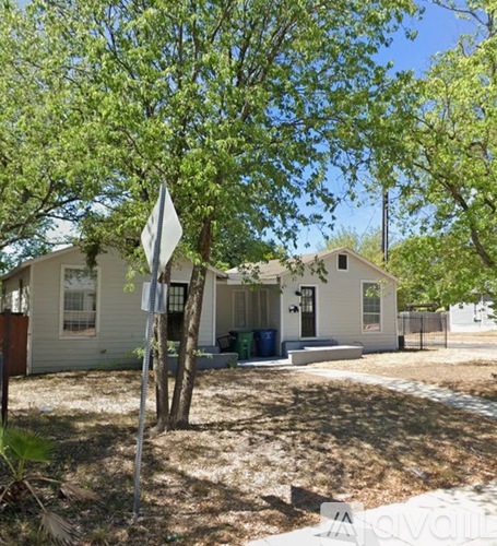 1042 W Lynwood Ave 1 Townhouse for Rent - Photo gallery 3