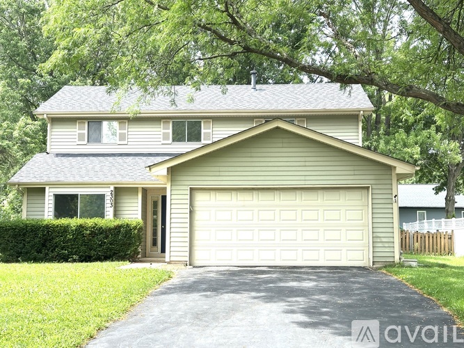 2303 Woodview Lane 3 Beds Single Family Home for Rent - Photo gallery 1