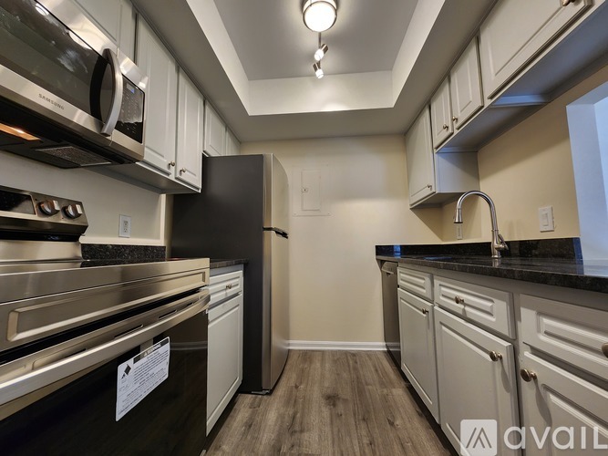 18336 Streamside Drive 2 Beds Condo for Rent - Photo gallery 1