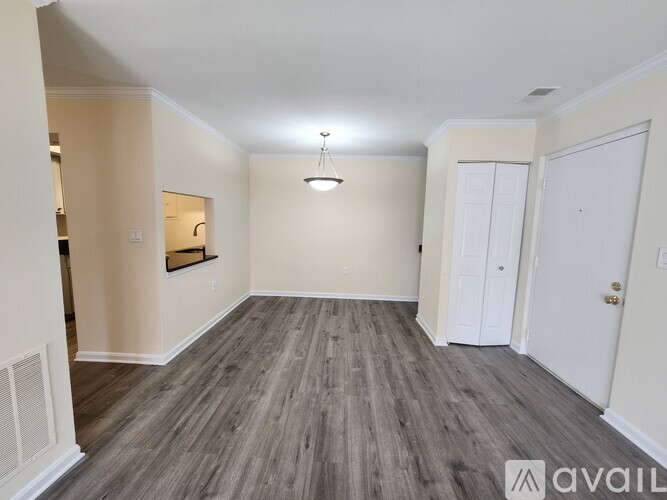 18336 Streamside Drive 2 Beds Condo for Rent - Photo gallery 3