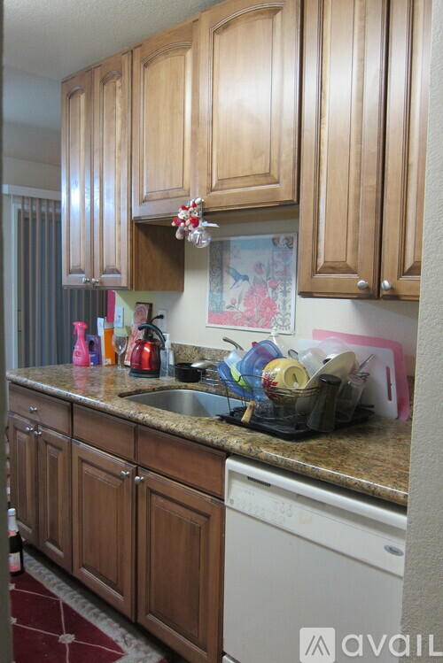 504 Northbank Court 2 Beds Condo for Rent - Photo gallery 5