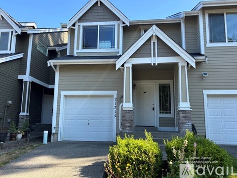 21712 104Th St Ct E 2 Beds Apartment for Rent