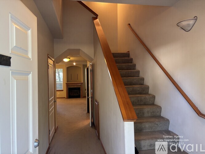 21712 104th St Ct E 2 Beds Condo for Rent - Photo gallery 2