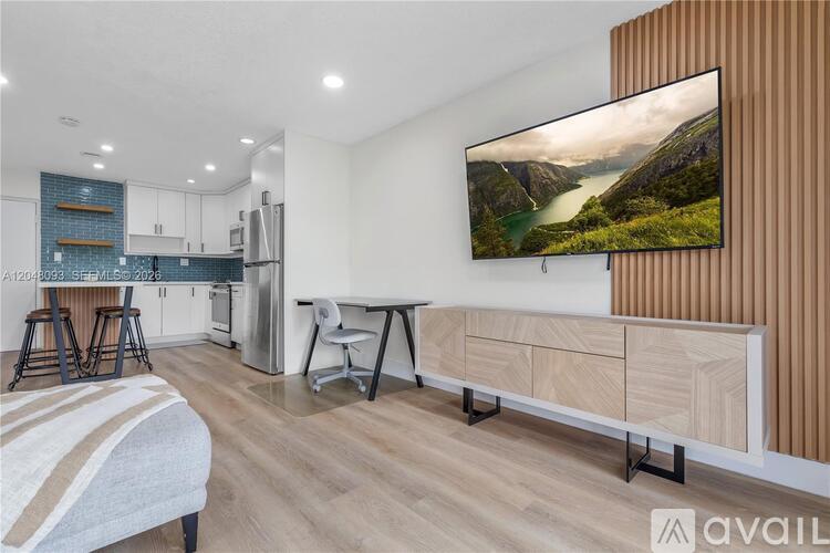 9520 SW 8th St 1 Apartment for Rent - Photo gallery 4