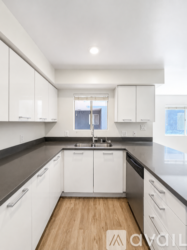 810 Crenshaw Blvd 2 Beds Apartment for Rent - Photo gallery 5