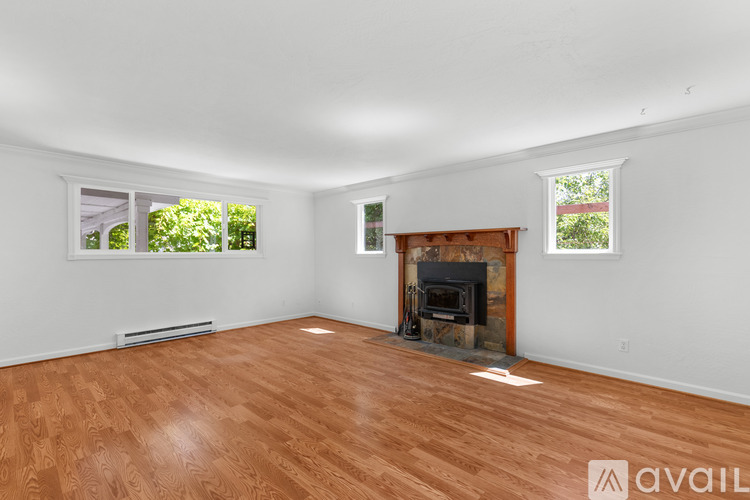 4109 S Reddick Rd 3 Beds Single Family Home for Rent - Photo gallery 5